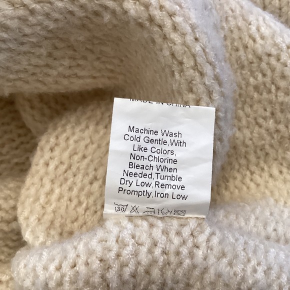 PrettyGarden Cream Oversized Turtleneck Sweater Cozy Knit Women Size L - Picture 6 of 7